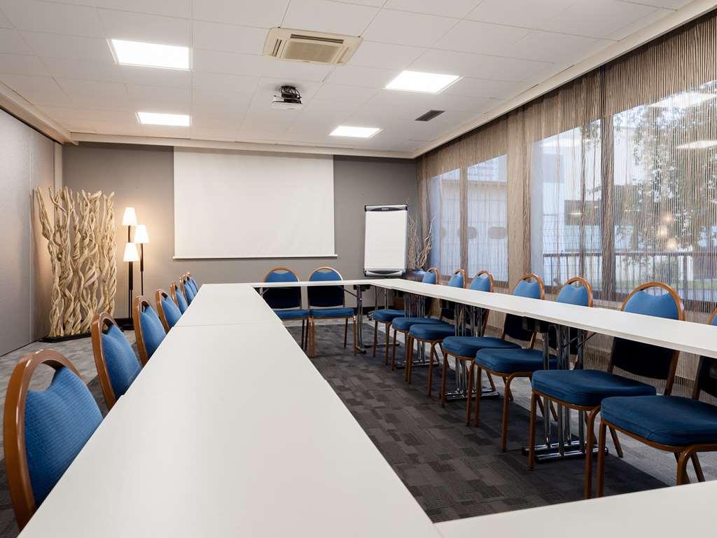 Kyriad - Créteil - Bonneuil-sur-Marne Amenities foto